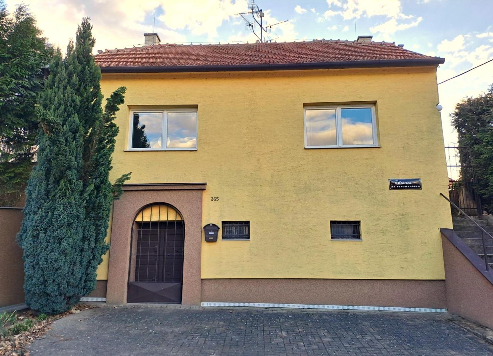 Domek Na Vinohradech Hlohovec Exteriér fotografie
